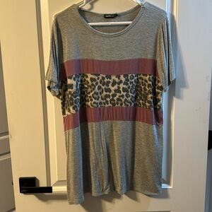 Heimish boutique top